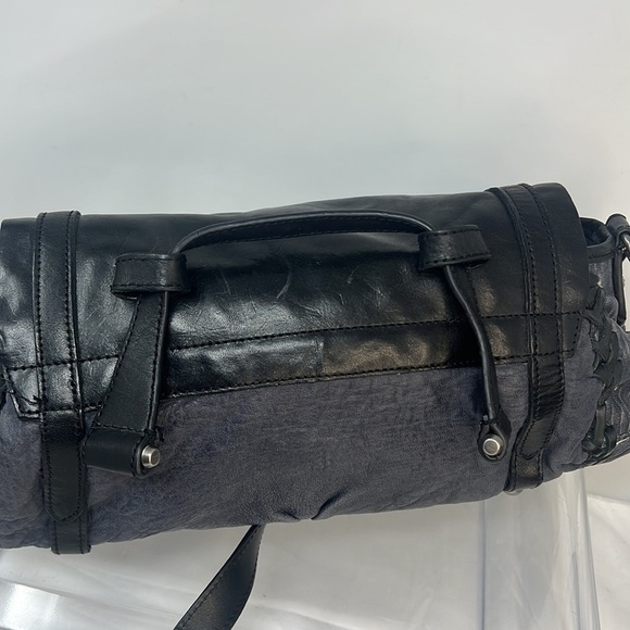 Olivia Harris Black Crossbody Bag - Picture 4 of 16